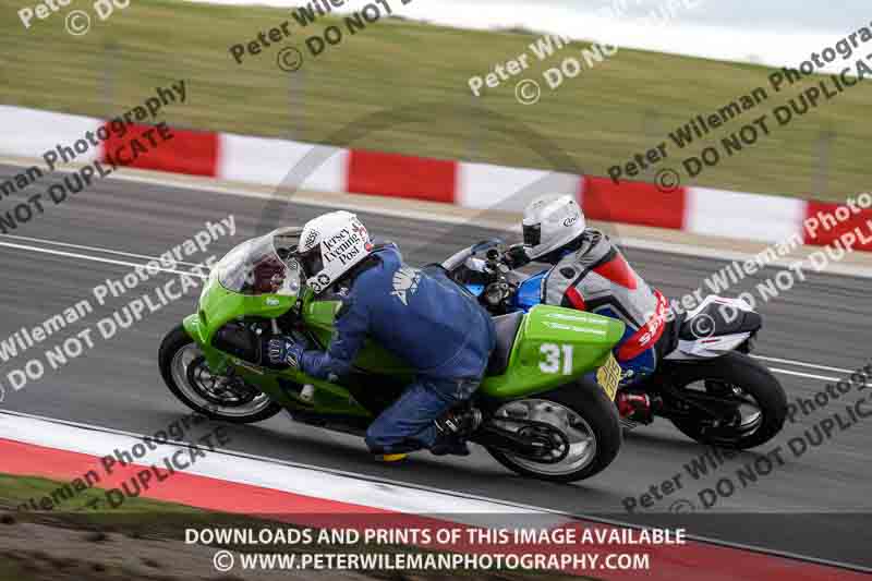 cadwell no limits trackday;cadwell park;cadwell park photographs;cadwell trackday photographs;enduro digital images;event digital images;eventdigitalimages;navarra;no limits trackdays;peter wileman photography;racing digital images;trackday digital images;trackday photos